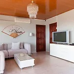 Апартаменты Lets Holidays Sea Views Costa Brava